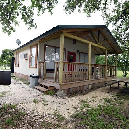 River Bluff Cabins Rio Frio Exterior photo