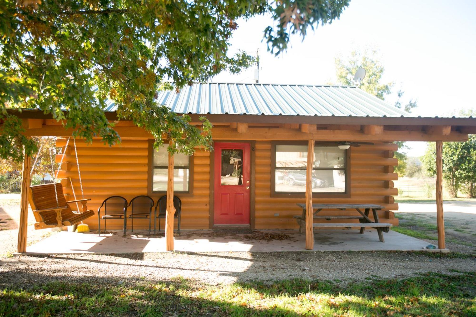 River Bluff Cabins Rio Frio Exterior photo